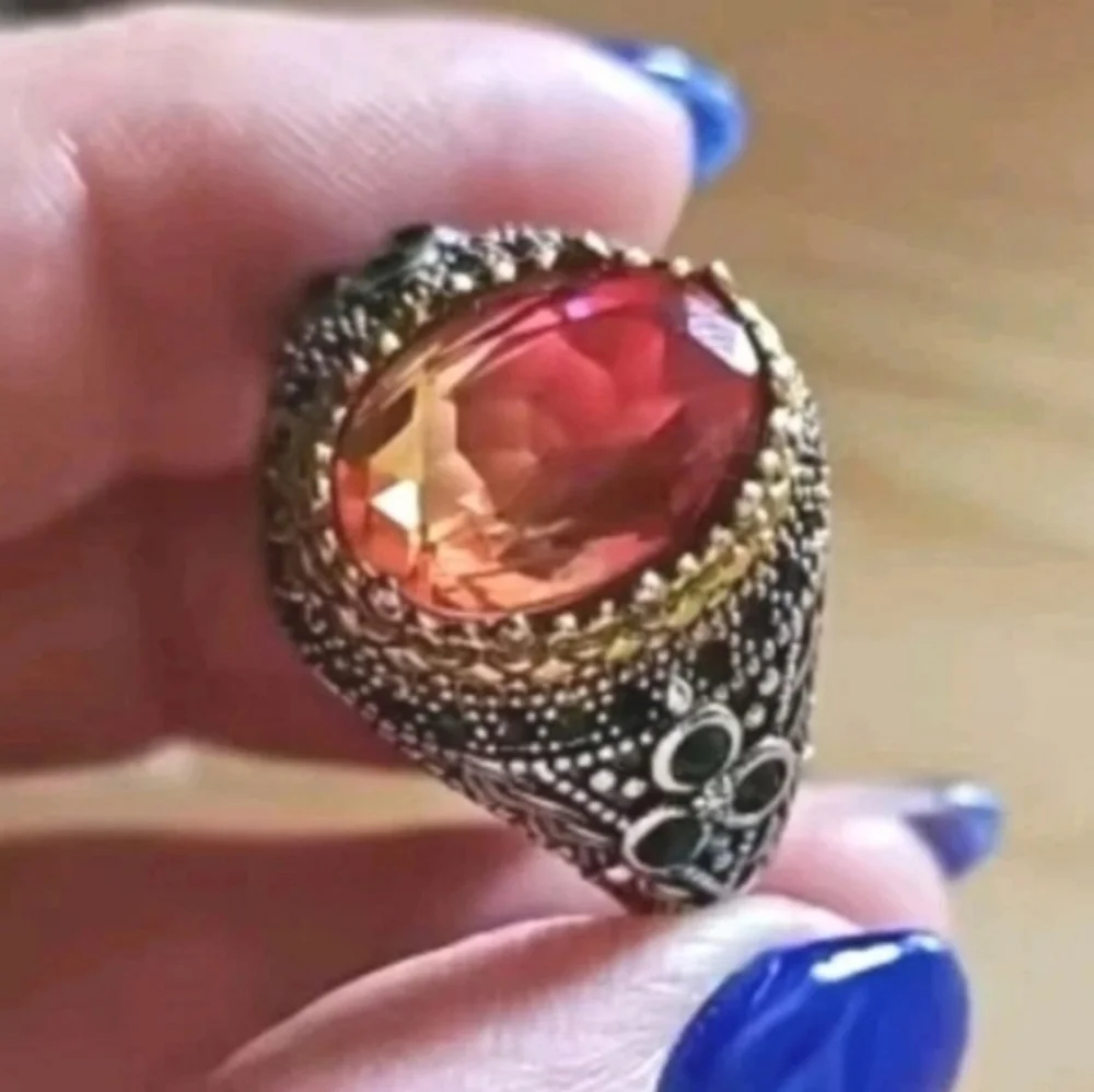 Retro Domineering Mystic Topaz Gemstone Statement Unisex Ring Sz 11